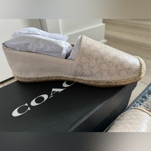 Coach Women's Carley Espadrilles in Chalk, Women’s size 9, NIB. - Picture 2 of 4